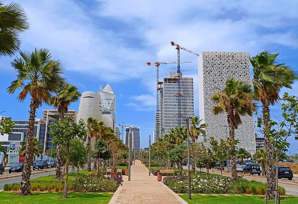 Welcome to Casablanca, Morocco’s vibrant economic capital, where modernity meets tradition. Whether you’re a solo traveler seeking adventure, a family looking for fun, or an adventure seeker ready to explore, Casablanca has something special for everyone. With its stunning architecture, rich history, and delectable cuisine, this city promises an unforgettable experience.