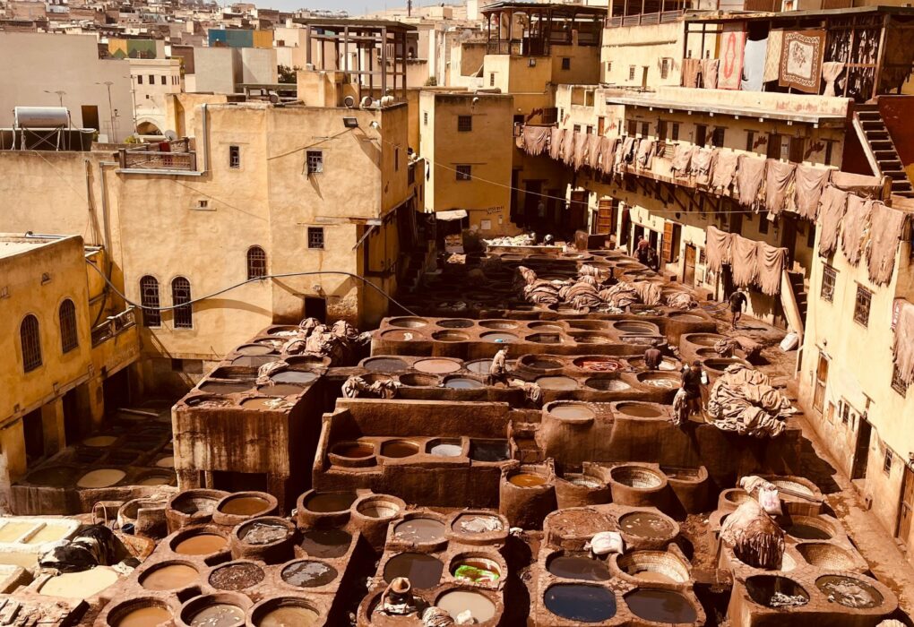 Discover Dakhla: A Hidden Gem Where Dunes Embrace the Sea Dakhla, nestled in the heart of the Western Sahara, is a stunning coastal city that captivates visitors with its unique blend of breathtaking landscapes, rich history, and thrilling activities. Often overlooked in favor of more prominent Moroccan cities, Dakhla is rapidly becoming a must-visit destination for travelers seeking adventure, relaxation, and a taste of local culture. This hidden gem where desert dunes meet the azure waters of the Atlantic Ocean offers an experience that is both enriching and unforgettable.