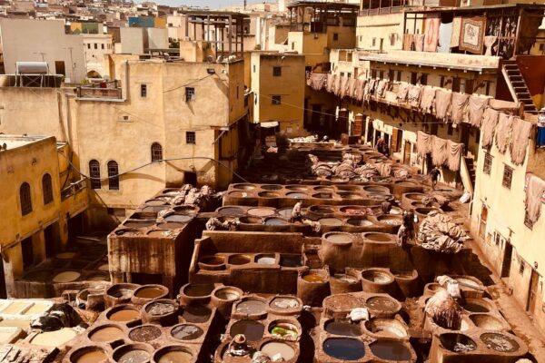 Discover Dakhla: A Hidden Gem Where Dunes Embrace the Sea Dakhla, nestled in the heart of the Western Sahara, is a stunning coastal city that captivates visitors with its unique blend of breathtaking landscapes, rich history, and thrilling activities. Often overlooked in favor of more prominent Moroccan cities, Dakhla is rapidly becoming a must-visit destination for travelers seeking adventure, relaxation, and a taste of local culture. This hidden gem where desert dunes meet the azure waters of the Atlantic Ocean offers an experience that is both enriching and unforgettable.