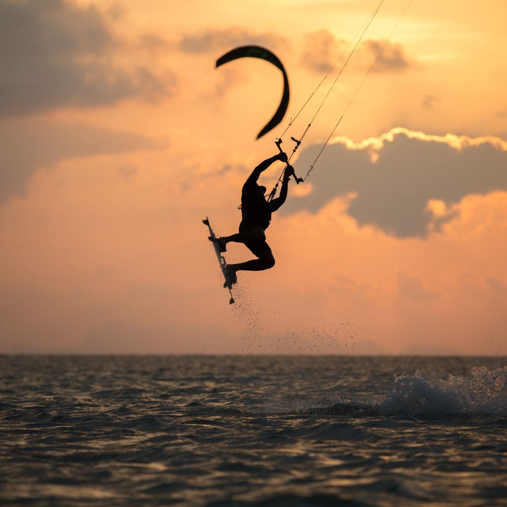 Kitesurfing